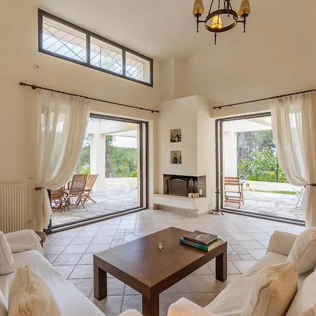 Emerald Grove By Halu! 2 Bedroom Villa With Playroom Villa *