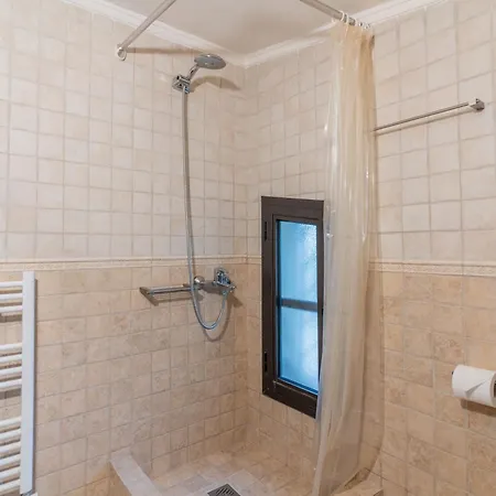Villa Emerald Grove By Halu! 2 Bedroom Villa With Playroom *